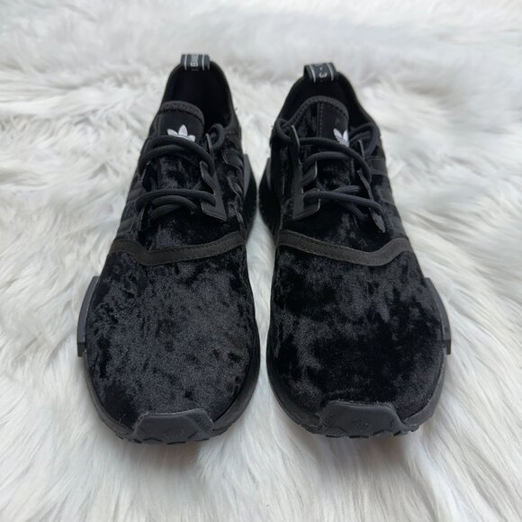 Adidas NMD_R1 Black Womens Running Shoes GW5682 NEW* Sz 7 - Picture 2 of 8